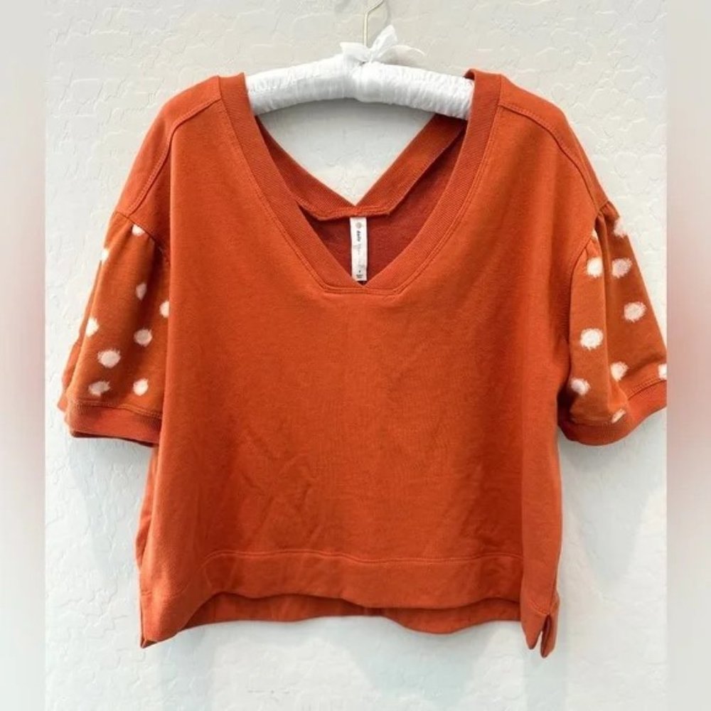 Anthropologie Daily Practice orange top polka dot puff sleeve NWoT medium - Picture 2 of 2
